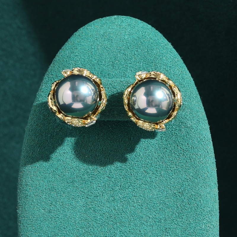 Vintage Fashion Jewelry Brands - Vintage Grey Pearl Earrings For Woman