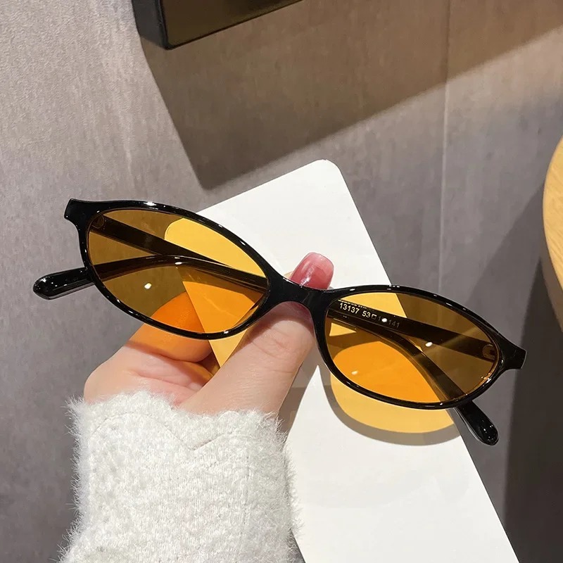 New Retro Small Oval Sunglasse - Vintage Fashion Glasses 评论和价格