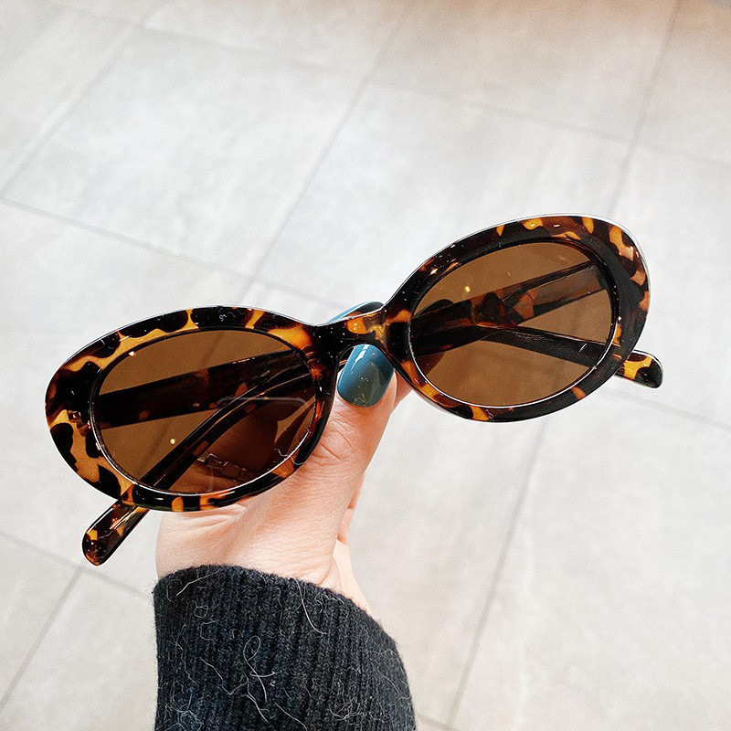 Vintage Small Oval Sunglasses  - Vintage Fashion Images 评论和价格