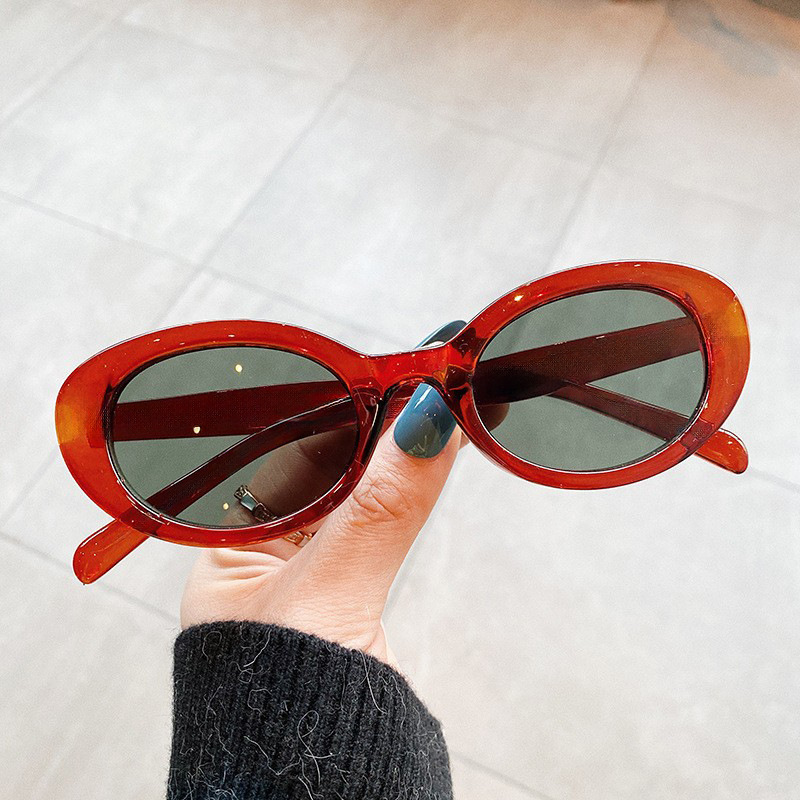Vintage Small Oval Sunglasses  - Vintage Fashion Images 评论和价格