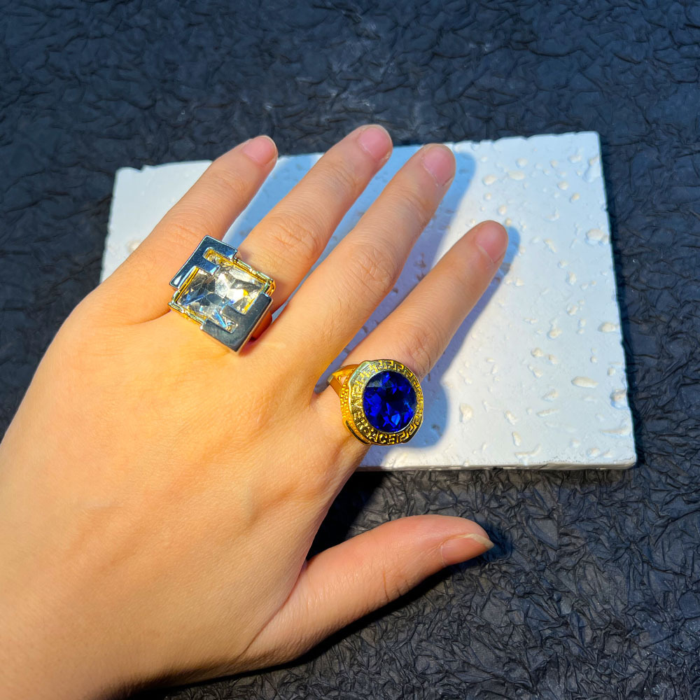 Vintage medieval G ring batch  - Vintage Fashion Rings 评论和价格